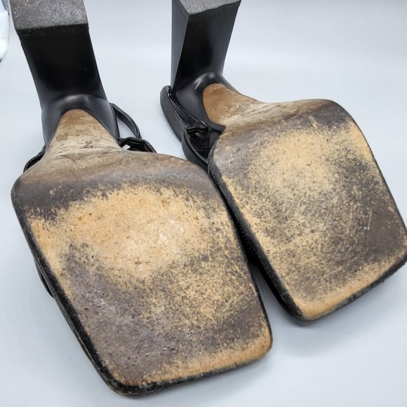 Joan Helpern Y2K Block Heel Sandals - Picture 7 of 16